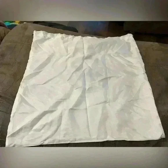 Michael Kors Dust Bag Drawstring Cream Satin MK Cover Storage Travel 21x21 - Picture 6 of 8